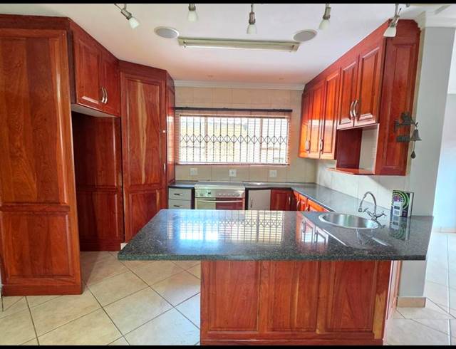 4 BEDROOM HOUSE FOR SALE IN RISIVILLE